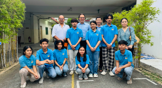 Cambodian students from the Bachelor’s in Prosthetics and Orthotics during a visit from the ATscale Partnership. Photo: ATscale